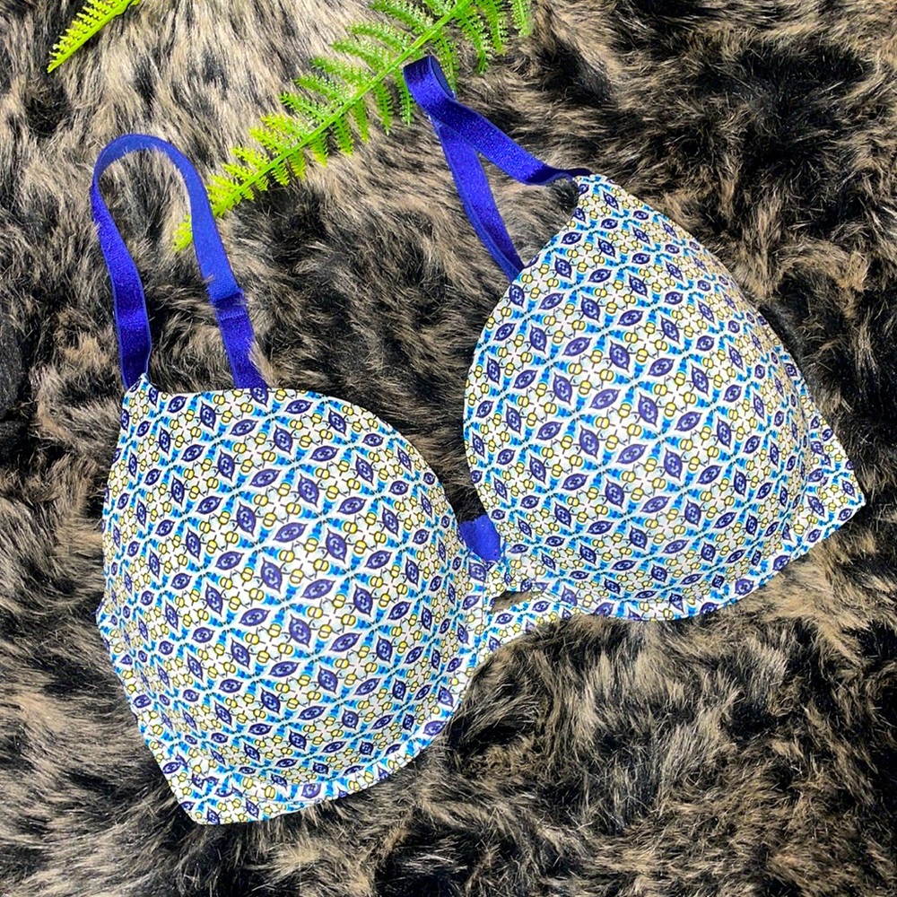 Victoria’s Secret Perfect shape padded bra 36DD 36E